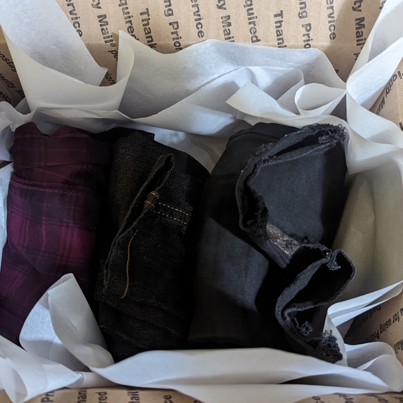 Kids Pants Bundle - Picture 9 of 9